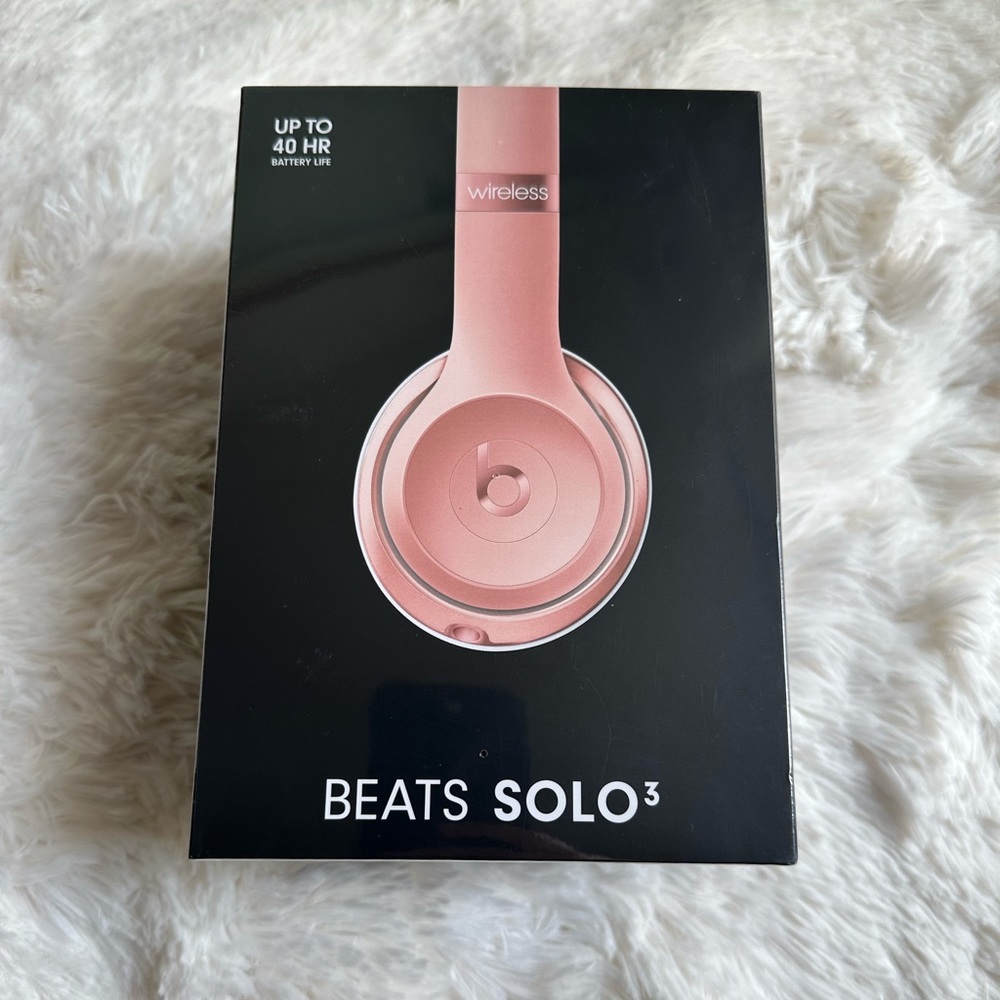Beats Solo 3 Rose Gold